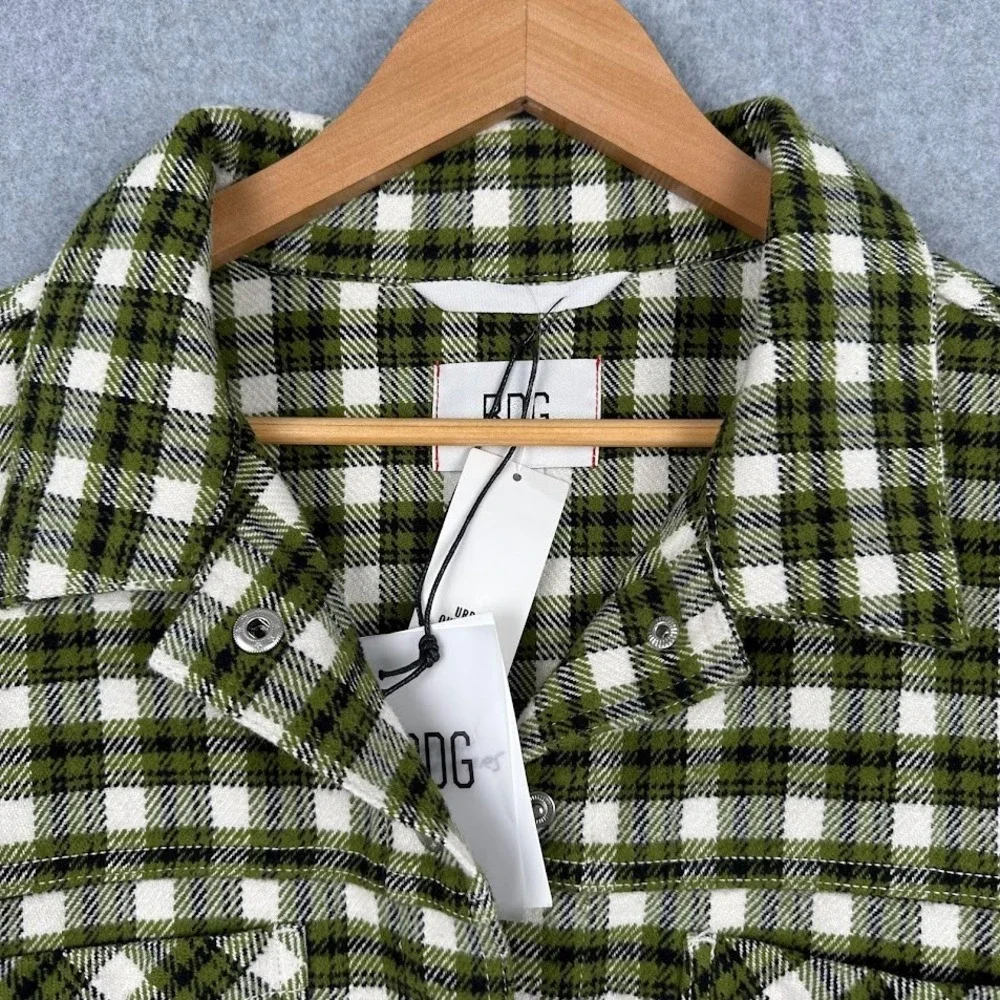 Urban Outfitters BDG Carissa Flannel Cropped Shirt Jacket Womens Large NWT Green
